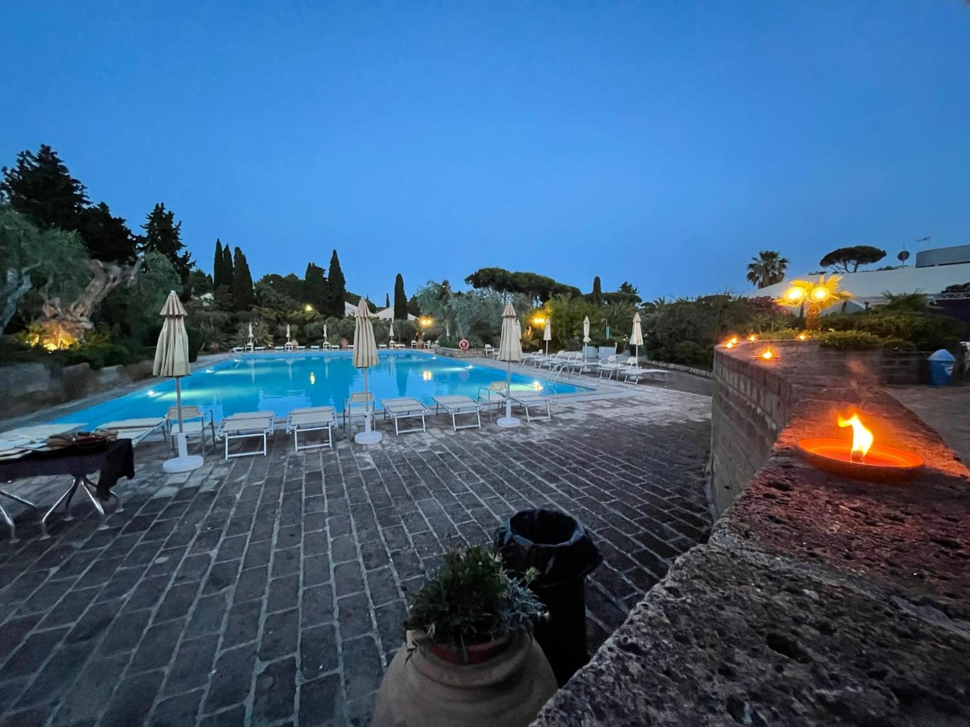 Residence Solemaremma Castiglione della Pescaia Exterior photo